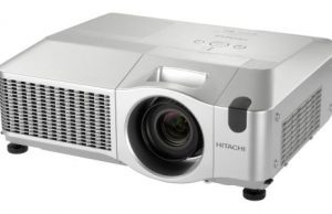 Nye Hitachi projektorer til mødelokalet