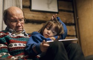 Fredagsfilm: Samere har sjov med Viaplay