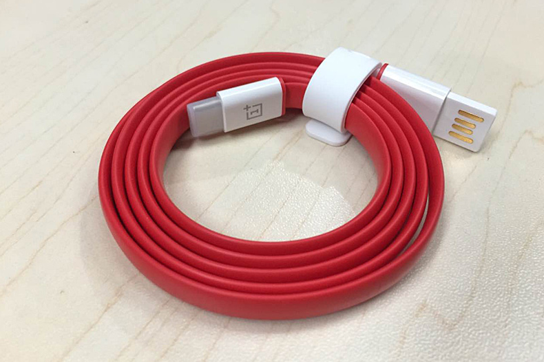 Det nye USB-C kabel til OnePlus 2