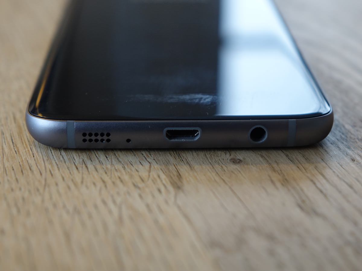 Bunden af Samsung Galaxy S7 Edge (foto: recordere.dk)