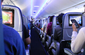 Oprettede eget WiFi på fly for at stjæle legitimationsoplysninger