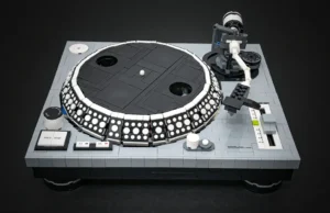 Stem på denne LEGO-version af Technics SL-1200 MK2
