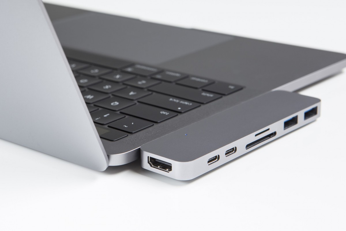 Hub kommer til MacBook Pro -